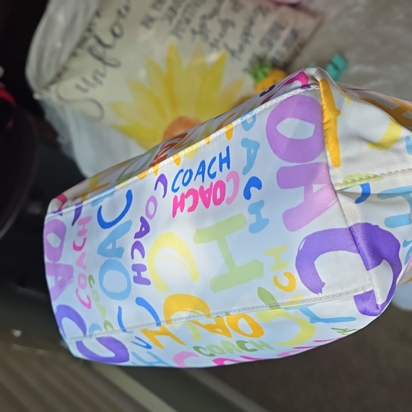 Coach NWT GRAFFITI tote - Picture 9 of 15